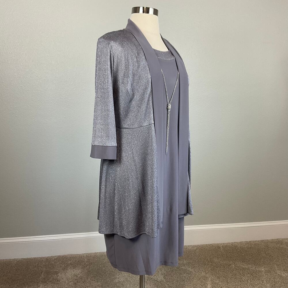 R&M Richards Two-Piece Shift Cocktail Dress and Sparkly Jacket Size 14W Silver - Picture 3 of 14